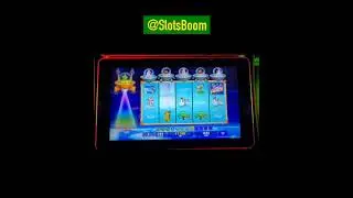 WILD BONUS TRIGGER!!! BIG WINS!!! INVADERS ATTACK FROM THE PLANET MOOLAH - CASINO SLOTS #casino