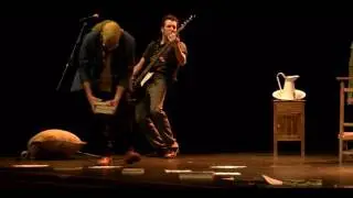 El Drogas -  Una lagrima en el suelo (DVD Sombras que la luz grita)