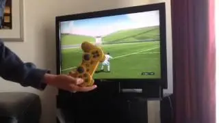 How to curve a ball on FIFA15
