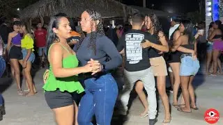 Banda JShow 2025 fazendo forr&oacute;