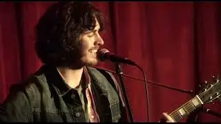 Hozier Sings 