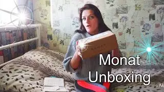 Monat unboxing