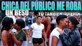 Chica del Público me roba un beso Y chotea a Valentino