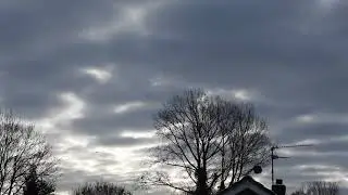 Chemtrails Blocking The Sun At Zero Degrees Celsius - UK 6th January 2026
