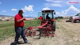 4015CH Branson Tractor with an Enorossi Hay Top 300