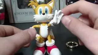 Review: Resaurus Tails Figure