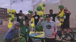 Team Waco spreads awareness during Baylor homecoming parade
