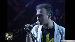 Enrico Ruggeri in concerto - Punk, prima di te - Villa Torlonia - 1993