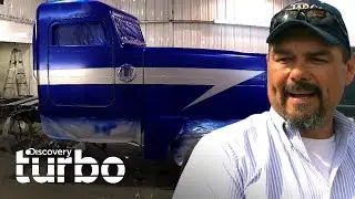 Caminhão de US$ 70 mil tem cor única! | Texas Chrome: Negócios de Família | Discovery Turbo Brasil