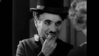 Charlie Chaplin e Virginia Cherrill 