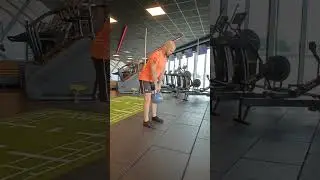 Rum&auml;nska marklyft (kettlebell)