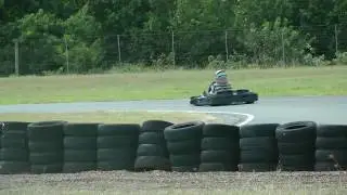 Seconde s&eacute;ance de karting pour Marc-Wesley (avril 2014)