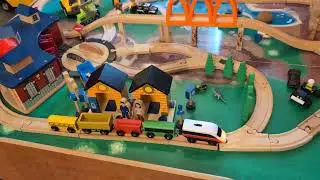 Jenga City 28 Thomas struggles with new track electric train tries to push it up the bridge