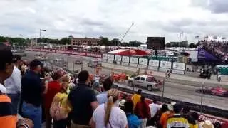 Detroit GP 2013, Belle Isle. Multiple car wreck - turn 1.
