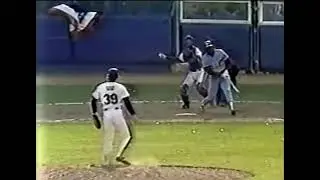 PHI@NYM: Doug Sisk strikes out Gary Matthews (1983)