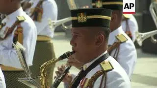 Palace: King Sultan Muhammad V has abdicated