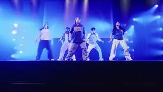 Dance Like Nobody's Watching: Space Chase