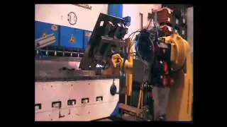 Metal sheets bending with Maxigrip Cups VRS 125 and Vacuum Generator AVG 25