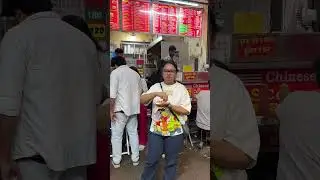 King Momos VS Dolma aunty momos in Kamla Nagar😱😳|| #shorts #food #streetfood #viral #trending