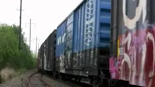 Norfolk Southern SD40-2 3376 with WPOI-16 - Parlin, NJ