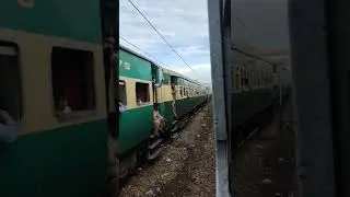 Rehman Baba Express & Rail Car in Wazirabad | Pakistan Railways | Travel Pakistan with Anjum Jamil