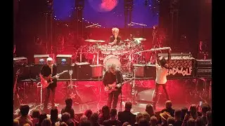 The Cure - Lullaby (Live At BBC Radio)