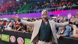 Entrada del Grande Americano en Héroes inmortales 2025 #wwe #aaa #luchalibre 