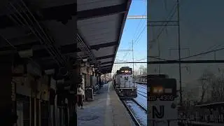 GP40-2 #4300 Pulls ALP46 #4617 After Pantograph Failure passing New Brunswick