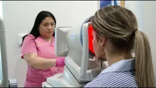 This Optometrist Has Patients Raving - Here's Why