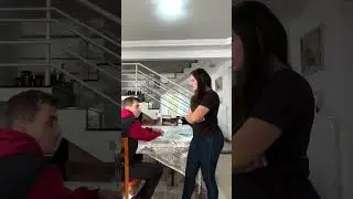 CHAMEI ELA DE SURTADA E APANHEI