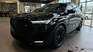 Обзор Acura MDX A-Spec Advance 2026 года в цвете Majestic Black.