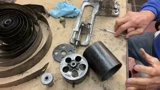 1005.  An easy way to oil the spring barrel on an Edison Triumph phonograph motor