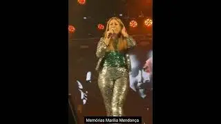 Mar&iacute;lia Mendon&ccedil;a convidando a galera de Sorocaba, cantando Motel Afrodite e Todo Mundo vai Sofrer.