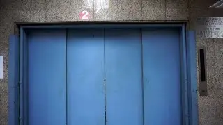 1984 Toshiba traction elevators @ Tak King Industrial Building, Hong Kong
