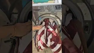 How To Wash Heavy Blankets Easily in Washing Machine🔥 ll #shorts #cleaningtips #cleaning #ytshorts