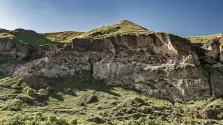 Vardzia Caves - Raw Hiking (Secret tunnels route)