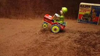 40s Unique Art G.I. Joe Jeep Vintage Wind up Tin Toy