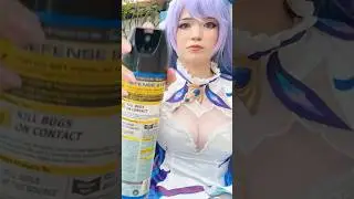 Emiru Sprays Her Chat With Bug Spray