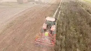 Kubota M7-152 with CD1400 & APV Seeder Attachment