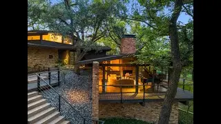 Mid-Century Modern Tree House