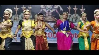 Group dance of girls south indian song dance stage special pooja program by DoD in Ayyappa temple 