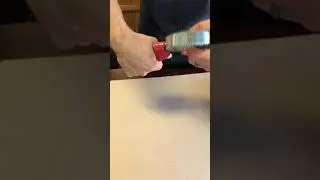 How to rotate a curry comb