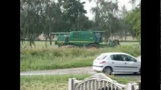 John Deere T670