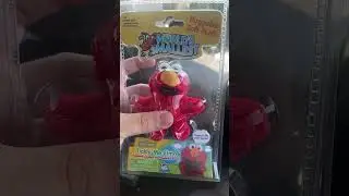 A Close Up Look At World&rsquo;s Smallest Tickle Me Elmo