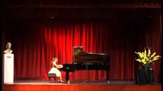 Stephanie Zou (12) plays Chopin 