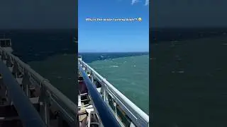 Цвет океана внезапно меняется в середине круиза 😯