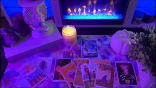 Aquarius ♒️ The NEXT 48 HOURS! (August 27-29)Tarot Card Reading