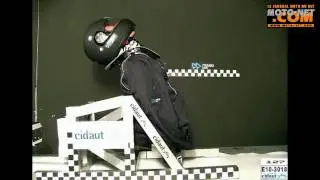 Moveo Safety lance un nouveau neck brace pour la protection des cervicales