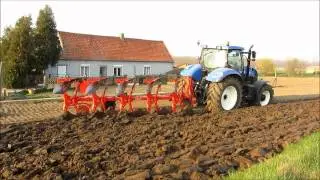 New Holland T7.185 with Kuhn Vari-master 122
