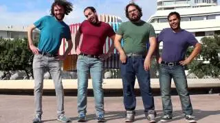 חולצה בג'ינס
